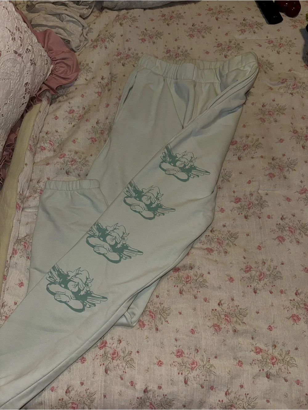 Boys Lie Light Gray Graphic Jogger Pants with Yellow & Blue Print - Picture 4 of 5